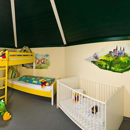 Smileys Kinderhotel Trebesing Esterno foto