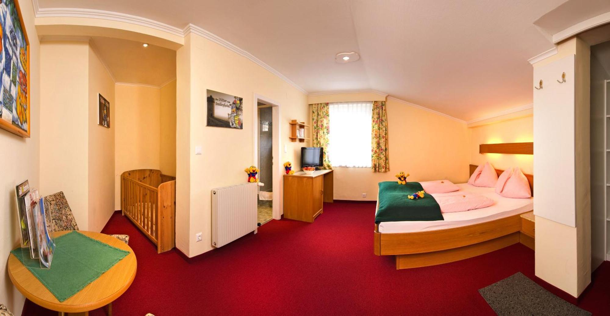 Smileys Kinderhotel Trebesing Esterno foto