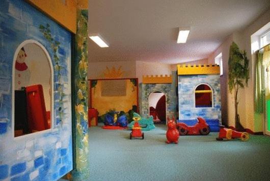 Smileys Kinderhotel Trebesing Esterno foto