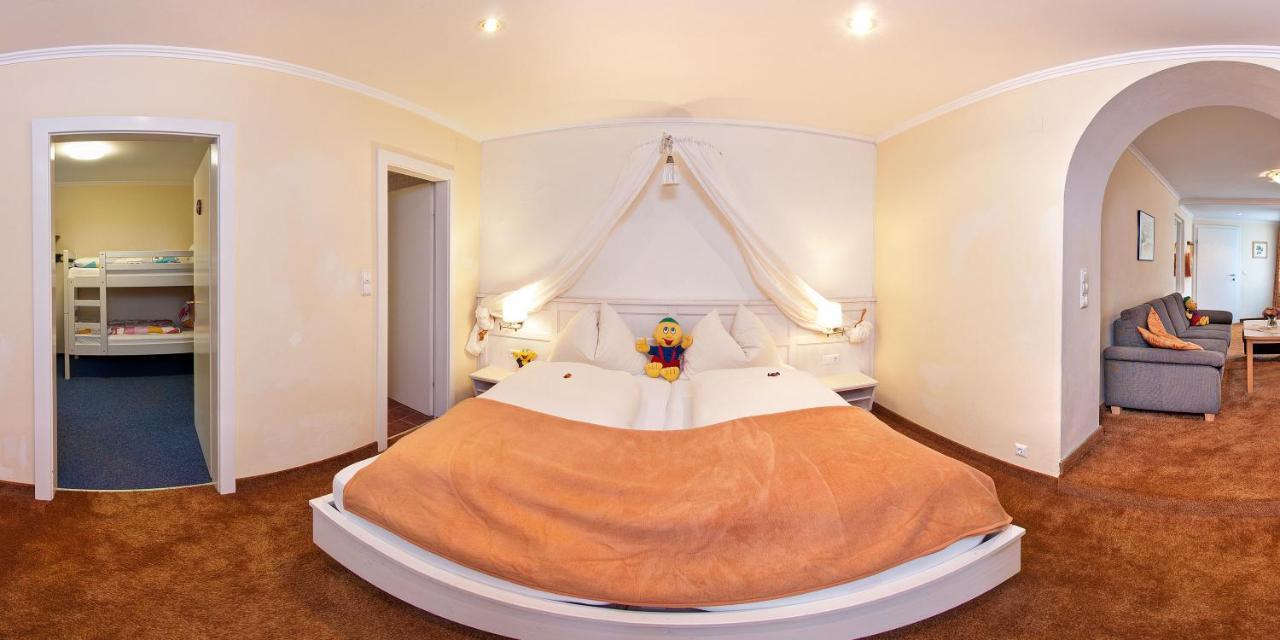 Smileys Kinderhotel Trebesing Esterno foto